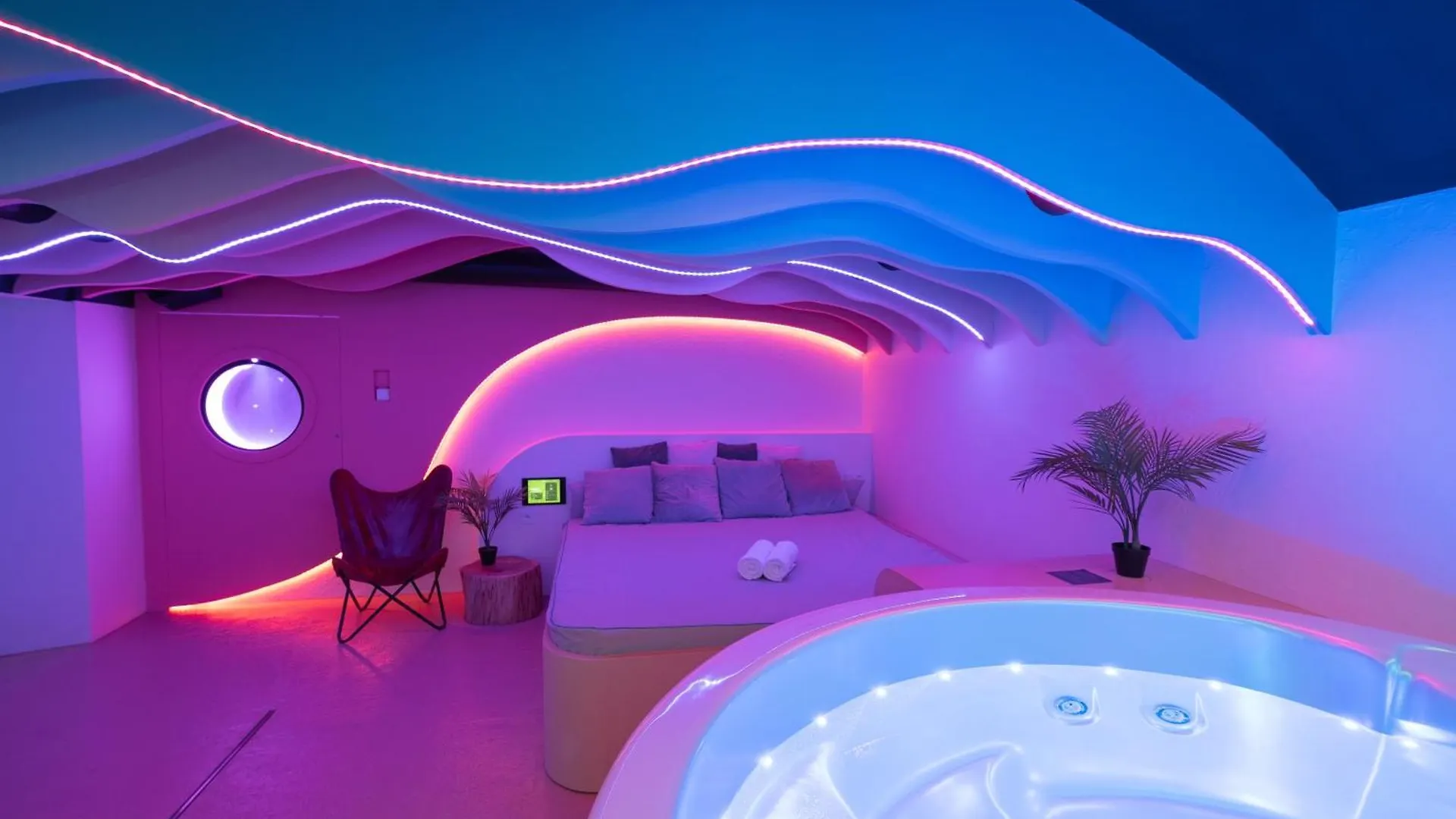 Spa Spa Legerova براغ 0*,